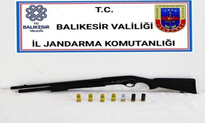 Balıkesir’de 22 aranan şahsa gözaltı