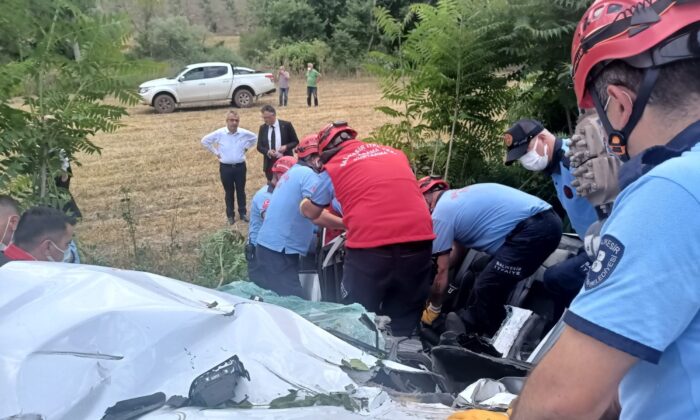 Balıkesir’de feci kaza: 3 ölü