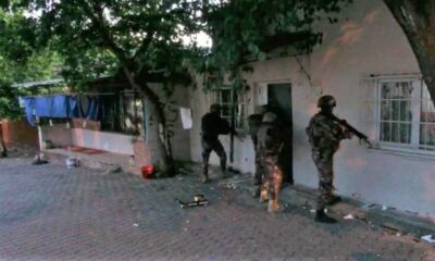 Balıkesir’de özel harekât destekli şafak operasyonu