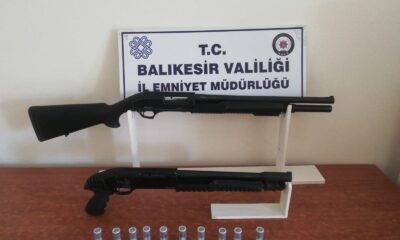 Balıkesir’de polisten 14 aranan şahsa gözaltı