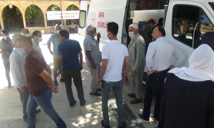 Balıklıgöl’de mobil aşı uygulamasına yoğun ilgi