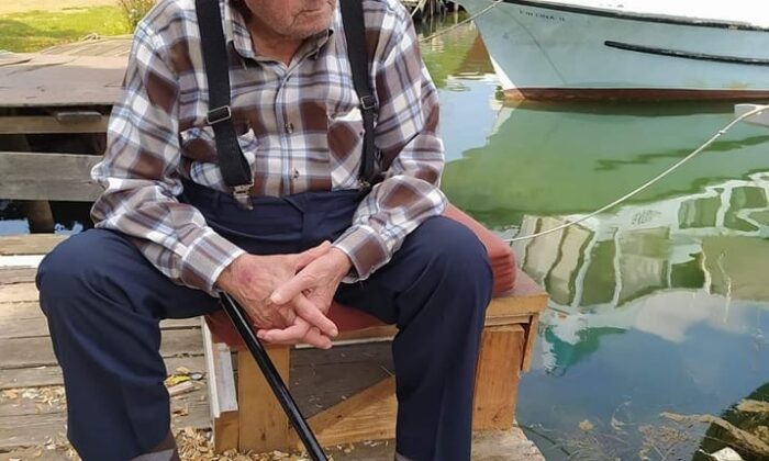 Balkondan düşen yaşlı adam hayatını kaybetti