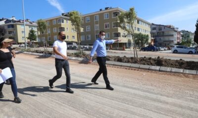 Bandırma’da asfalt ve yol yapım çalışmaları sürüyor