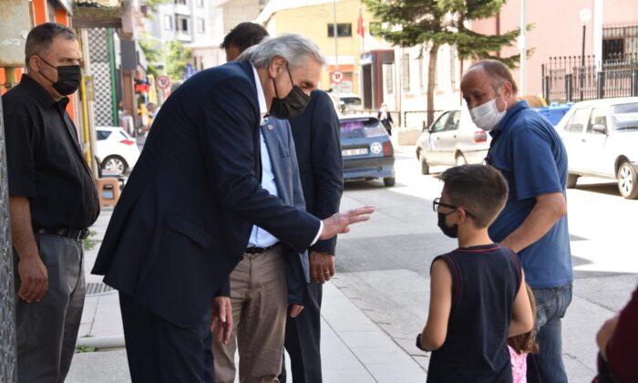 Başkan Bakkalcıoğlu, vatandaşlarla bir araya geldi