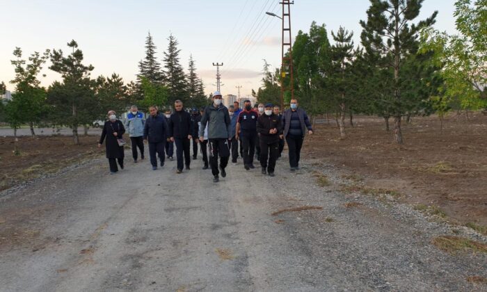 Başkan Büyükkılıç sabahın ilk ışıklarında mesaiye başladı