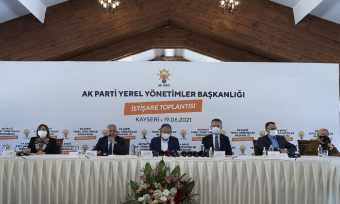 Başkan Büyükkılıç: “Şehrimiz hakkında birçok övgü aldık”