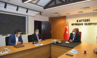 Başkan Büyükkılıç’a Ziraat Odalarından teşekkür plaketi