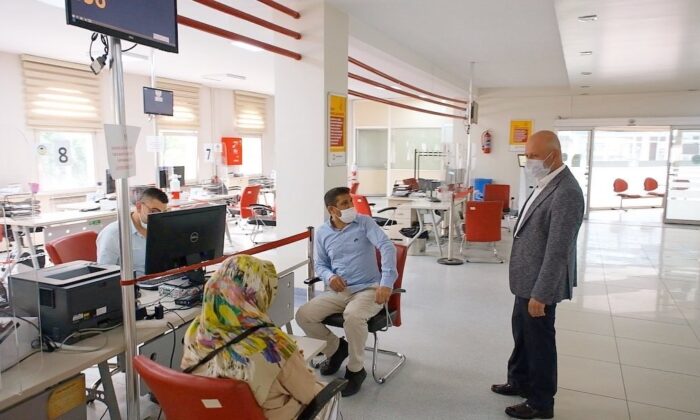 Başkan Çolakbayrakdar’dan vergisini ödeyen vatandaşlara teşekkür