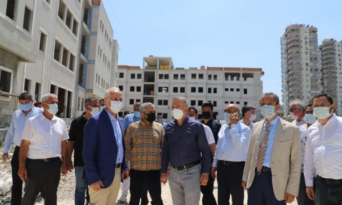 Başkan Gültak, Üçocak sakinlerine, bölgede gerçekleştirdikleri projeleri anlattı