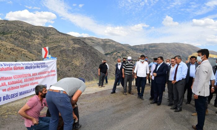 Başkan Gürkan, Kale ilçesindeki çalışmaları inceledi
