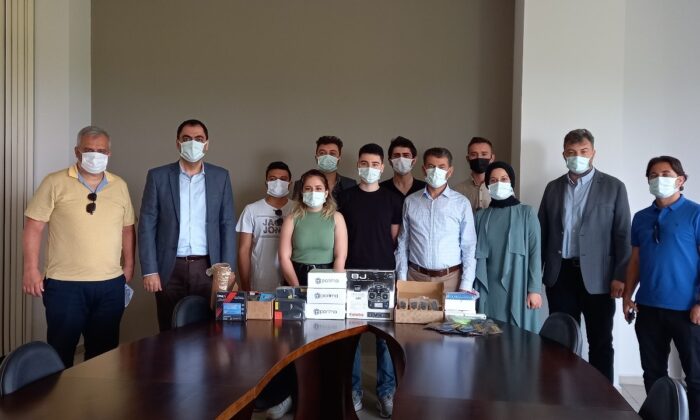 Başkan Kocaman’dan üniversiteli gençlere tam destek