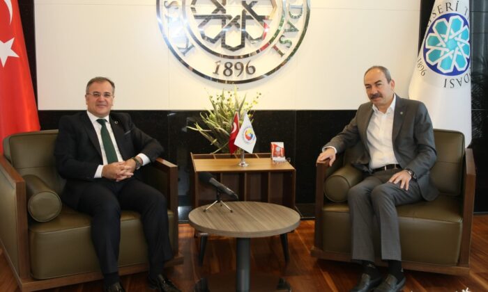 Başkan Özdoğan’dan Gülsoy Ve Nursaçan’a Ziyaret