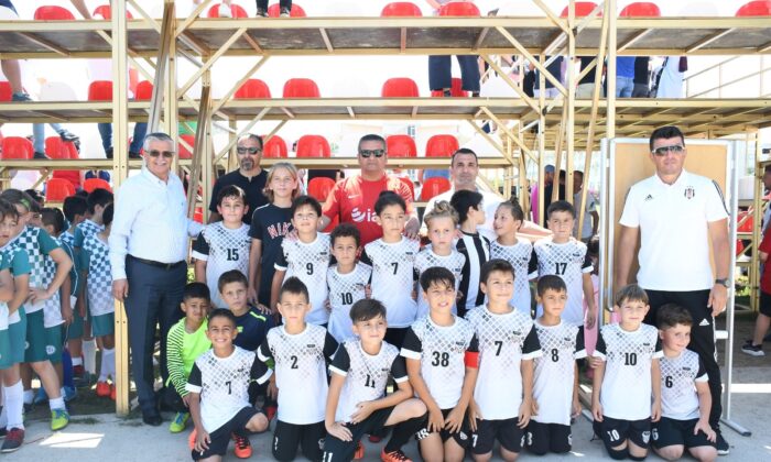 Başkan Topaloğlu, Daima Kemer Cup Futbol Turnuvası ödül törenine katıldı