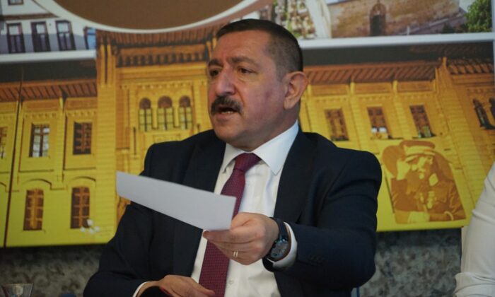 Başkan Vidinlioğlu’dan Erbilgin’e cevap verdi