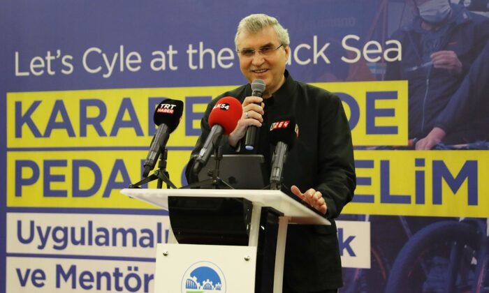 Başkan Yüce: “Bu proje bisiklet alanında Sakarya’nın ismini dünyaya duyuracak”