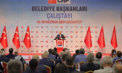 Başkan Yüksel, CHP’nin Belediye Başkanları Çalıştayı’na katıldı