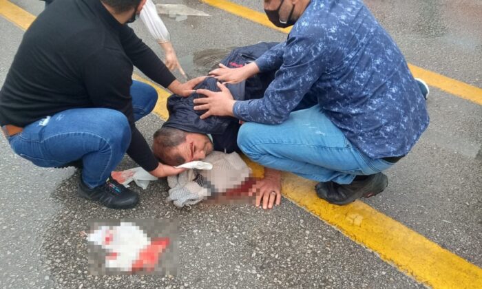 Başkent’te halk otobüsünün çarptığı yaya yaralandı