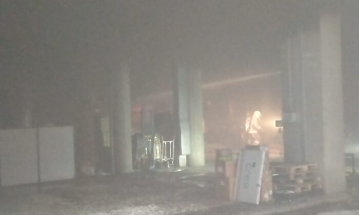 Başkent’te iş merkezinde çıkan yangın 7 saatin ardından kontrol altına alındı