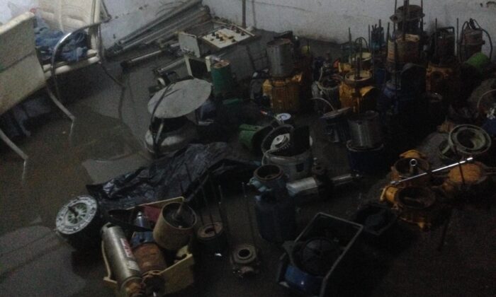 Başkent’te sağanak yağış su baskınlarına neden oldu