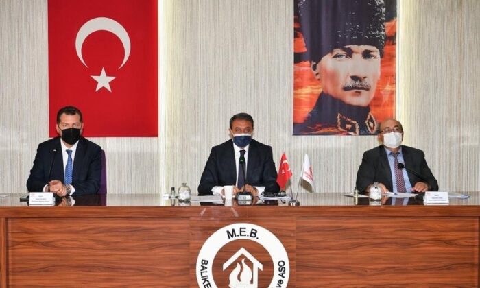 BASKİ Marmara’da 130 metreküp müsilaj topladı