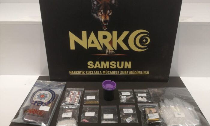 Bekçiler şüpheli araçtan uyuşturucu ele geçirdi: 2 gözaltı