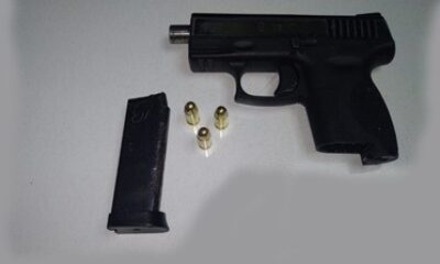 Bekçilerin şüphe üzerine durdurduğu şahsın üzerinden silah çıktı