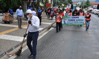 Belediye Başkanı Biçer ve TEMA gönüllülerinden çevre temizliği