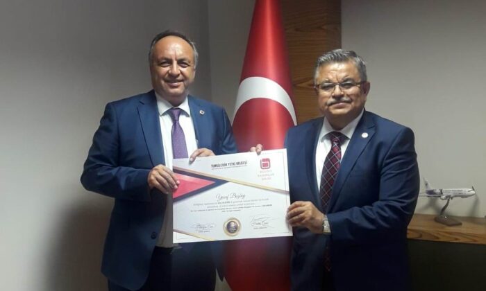 Belediye Başkanları Birliği’nin Balıkesir İl Temsilciliği’ne Bozbey atandı