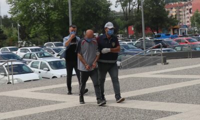 Bir dediğini iki etmediği çalışanı kasayı boşaltıp yarısını harcadı