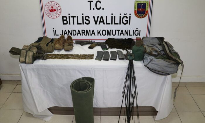 Bitlis’te 2 terörist silahlarıyla beraber etkisiz hale getirildi