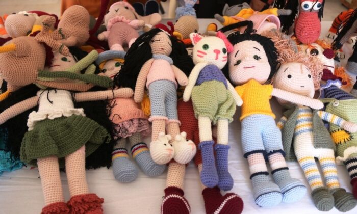 Bitlis’te el emeği göz nuru ürünler sergilendi