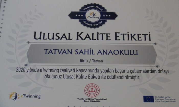 Bitlis’te iki okul ‘eTwinning Okulu Etiketi’ aldı