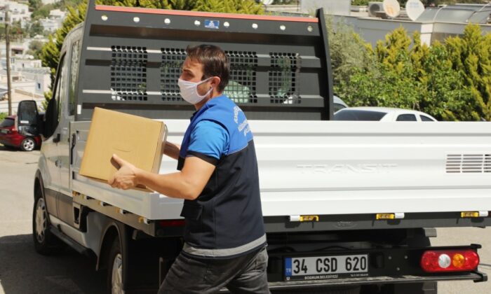 Bodrum Belediyesi vatandaşın yanında olmaya devam ediyor