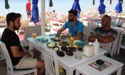 Bodrum’da vatandaşlar kafe ve restoranlara akın etti
