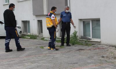 Bolu’da, alkol aldıktan sonra midesi bulanan genç 3’üncü kattan düştü