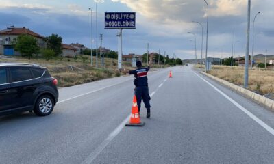 Bolvadin’de jandarma trafik denetimi yaptı