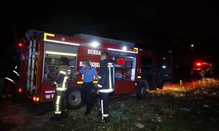 Boş araziye bırakılan ’Hidrojen Sülfür’ mahalleliye korku dolu anlar yaşattı