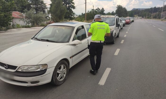 Burdur’da 172 sürücüye ceza yazıldı, 11 sürücünün de ehliyetine el konuldu
