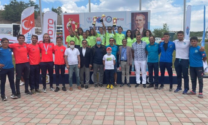 Bursa Büyükşehir Belediyespor, Durgunsu Kano Türkiye Kupası’nda 24 madalya kazandı