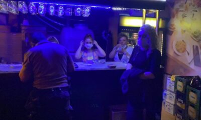 Bursa’da eğlence mekanına baskın: 17 kişiye 53 bin 550 TL ceza