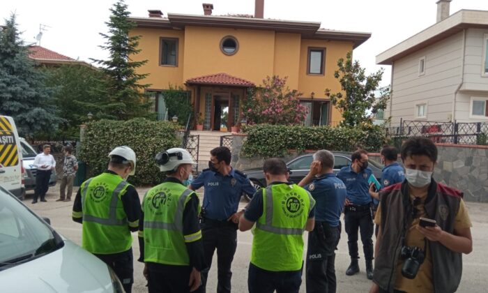 Bursa’da villada patlama; 1 yaralı