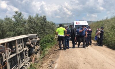 Bursa’da yolcu midibüsü devrildi….4 yaralı
