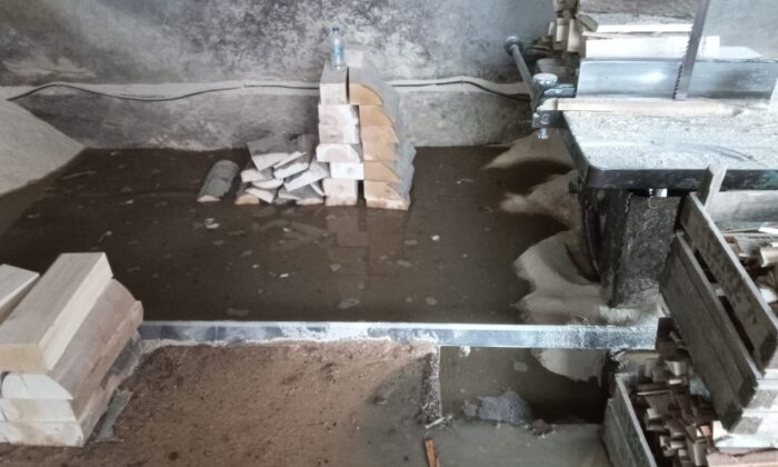 Bursa’nın İznik ilçesinde mobilya atölyeleri göle döndü