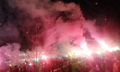 Bursaspor taraftarı, kulübün kuruluş yıl dönümünü meşalelerle kutladı