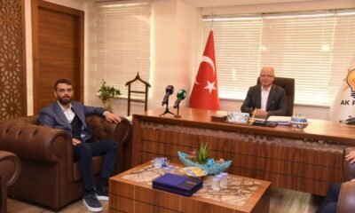 Bursaspor’un yeni yönetimi AK Parti İl Başkanlığı’nı ziyaret etti
