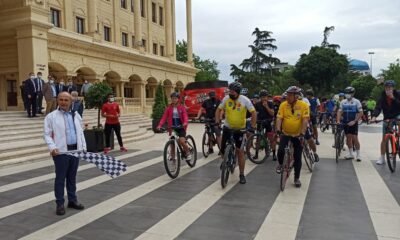 Büyükçekmece’de Nazım Hikmet ölümünün 58. ölüm yıl dönümünde anıldı