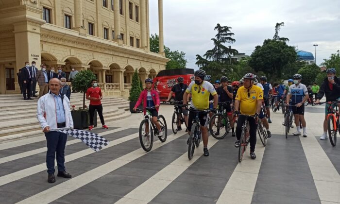 Büyükçekmece’de Nazım Hikmet ölümünün 58. ölüm yıl dönümünde anıldı