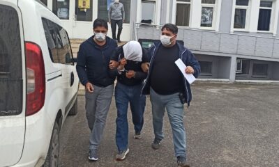 Çaldığı malları taksiye yüklerken yakalandı