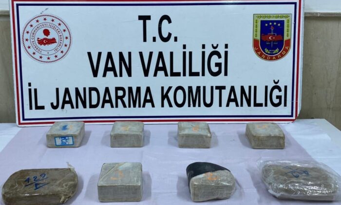 Çaldıran’da 8 kilo 800 gram eroin ele geçirildi