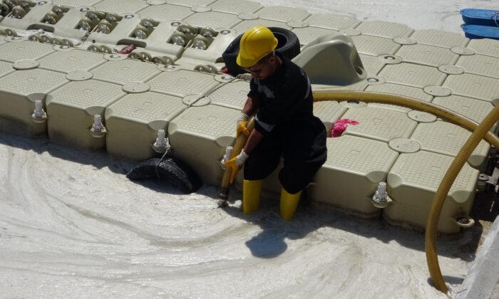 Çanakkale Boğazı’nda müsilaj temizliği 4’üncü gününde devam ediyor